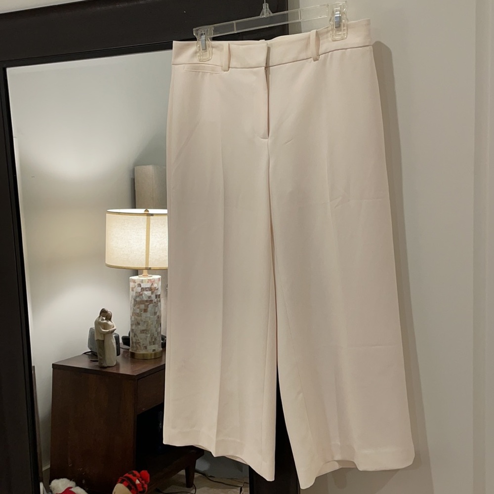 White House Black Matket size 6R pants